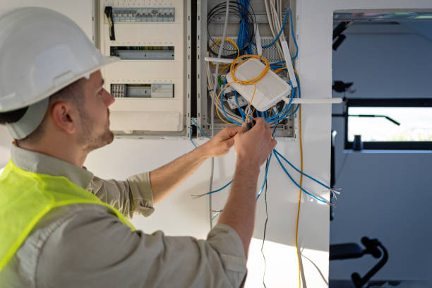 Best Emergency Electrical Repair  in Hudson, IA